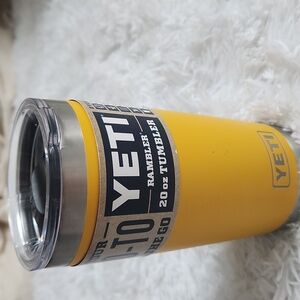 20 oz Yeti Tumbler